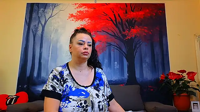 ElizabethEven online show from 02/21/25, 05:13