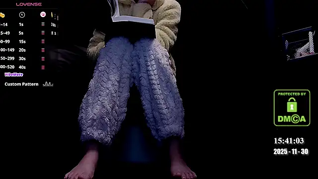 melia Z online show from 11/30/25, 07:42