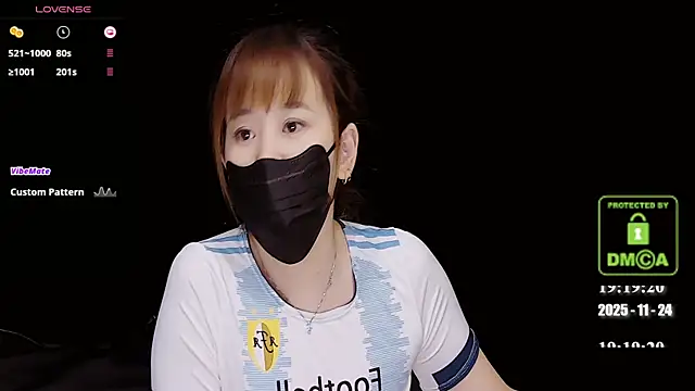 melia Z online show from 11/24/25, 11:21