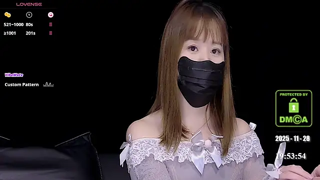 melia Z online show from 11/28/25, 11:54