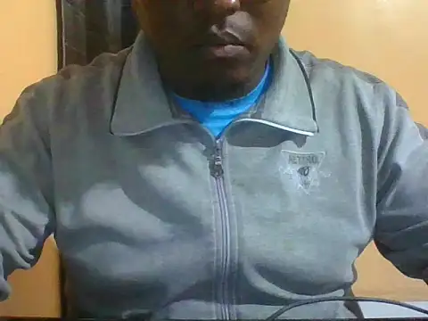 Snapshot of honeyswit chatting on 07/07/26, 08:56 honeyswit online show from 07/07/26, 08:56