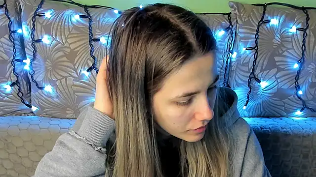 MaggieCake online show from 02/13/26, 02:55