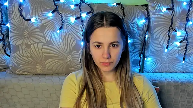 MaggieCake online show from 02/22/26, 03:09