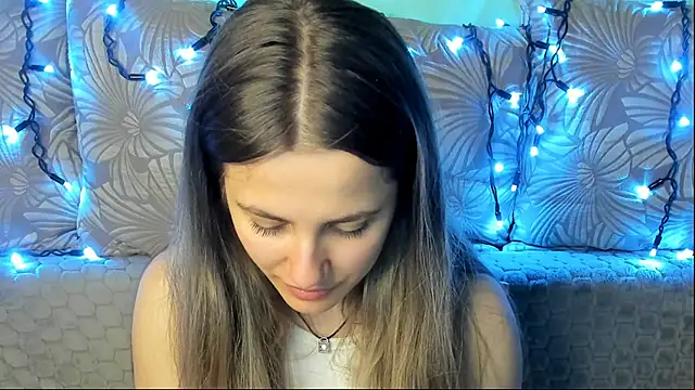 MaggieCake online show from 05/08/26, 02:26