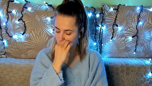 MaggieCake online show from 01/16/26, 03:10