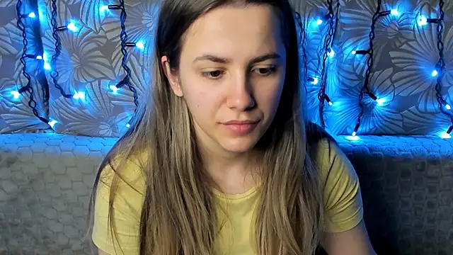 MaggieCake online show from 02/15/26, 04:13