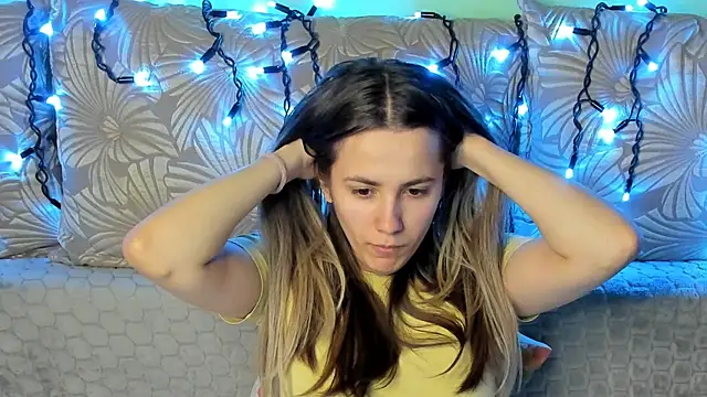 MaggieCake online show from 02/17/26, 03:48