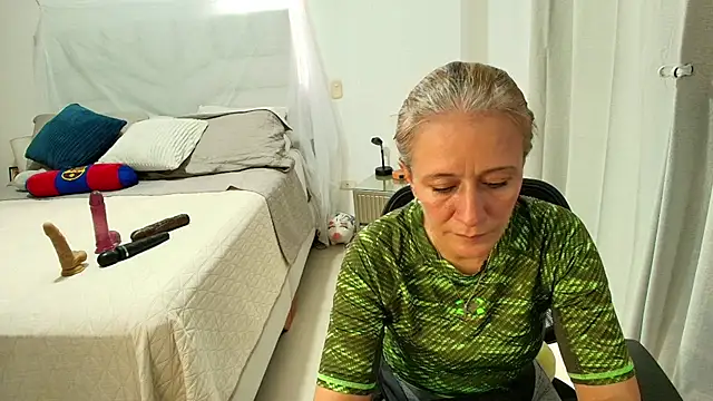 Naty Stone online show from 06/01/26, 09:25