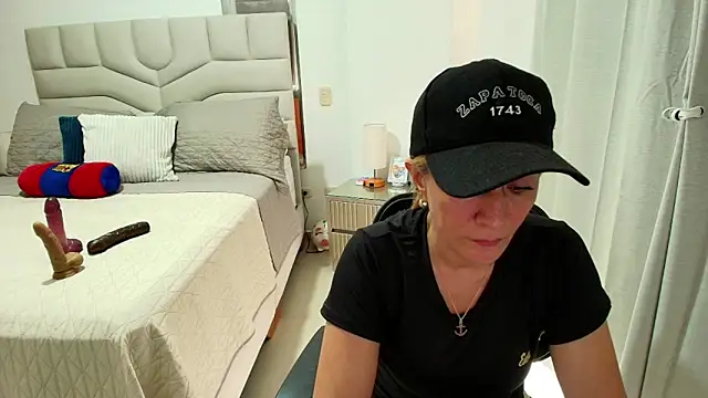 Naty Stone online show from 04/13/26, 09:30