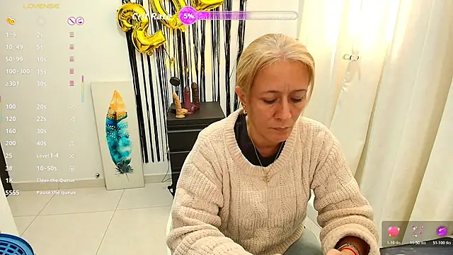 Snapshot of Naty_Stone chatting on 02/02/26, 07:35 Naty Stone online show from 02/02/26, 07:35