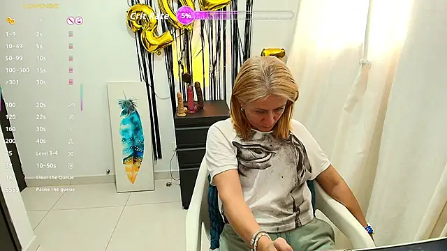 Snapshot of Naty_Stone chatting on 02/09/26, 08:51 Naty Stone online show from 02/09/26, 08:51