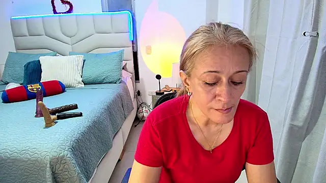 Naty Stone online show from 07/17/26, 09:45
