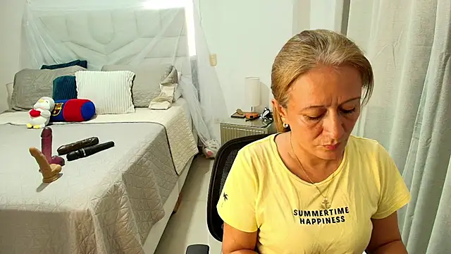 Naty Stone online show from 05/13/26, 09:44