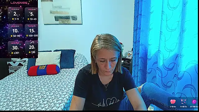 Snapshot of Naty_Stone chatting on 03/18/25, 08:26 Naty Stone online show from 03/18/25, 08:26