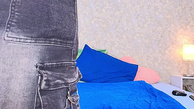 Snapshot of samanta_360 chatting on 10/27/25, 11:55 samanta 360 online show from 10/27/25, 11:55