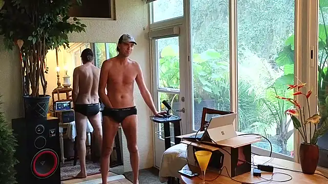 eliberator1777 online show from 10/05/25, 07:04