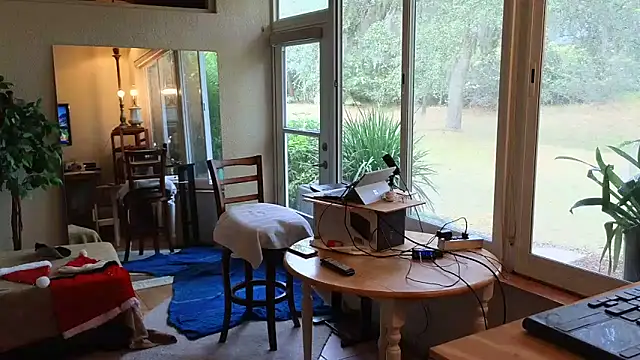 eliberator1777 online show from 12/17/25, 05:18