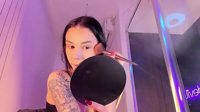 realhotfallingdevil online show from 02/19/26, 06:10