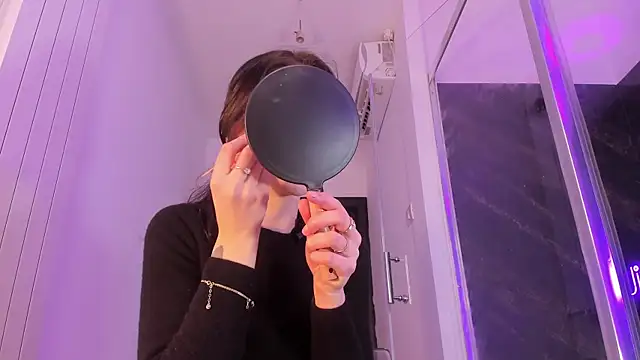 realhotfallingdevil online show from 03/03/26, 04:52