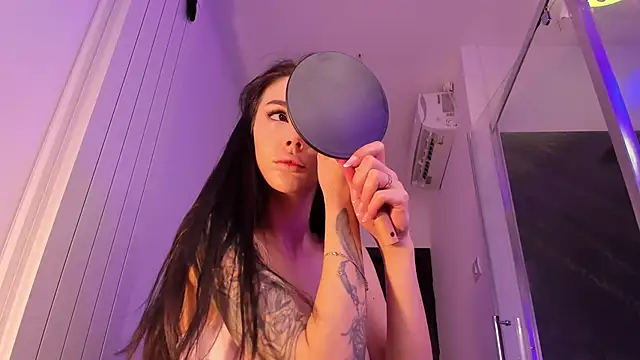 realhotfallingdevil online show from 03/10/26, 04:49