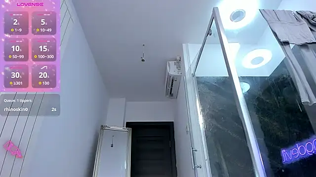 Snapshot of realhotfallingdevil chatting on 10/04/25, 07:54 realhotfallingdevil online show from 10/04/25, 07:54