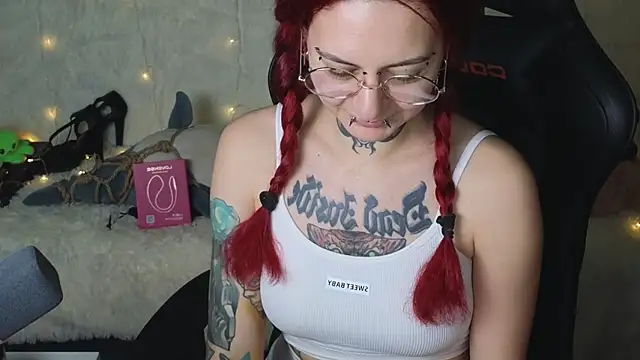 Ginger Stay online show from 10/15/25, 09:34
