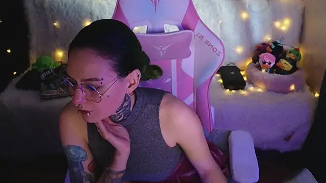 Ginger Stay online show from 04/06/26, 08:48