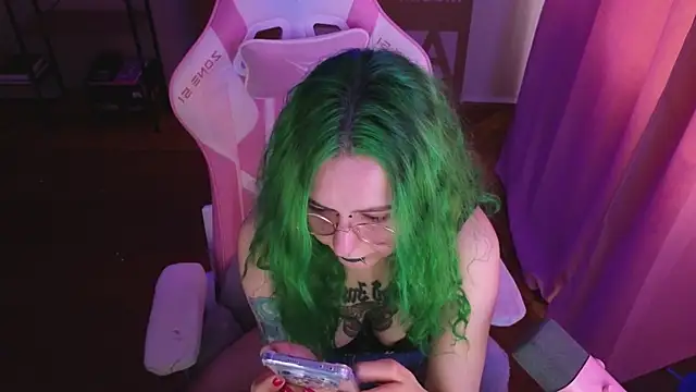 Ginger Stay online show from 05/28/26, 08:44