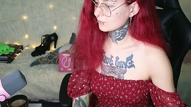 Ginger Stay online show from 10/27/25, 12:55