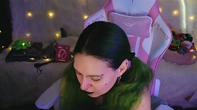 Ginger Stay online show from 03/06/26, 08:31