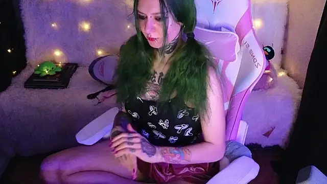 Ginger Stay online show from 02/16/26, 08:35