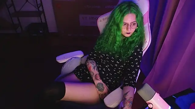 Ginger Stay online show from 05/25/26, 07:01