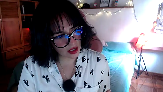 Snapshot of venus_666 chatting on 07/04/26, 08:46 venus 666 online show from 07/04/26, 08:46