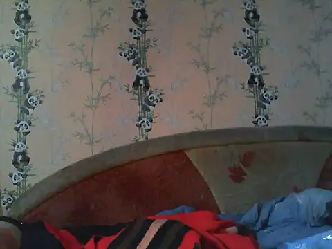 WildMissNiks online show from 04/06/26, 07:42