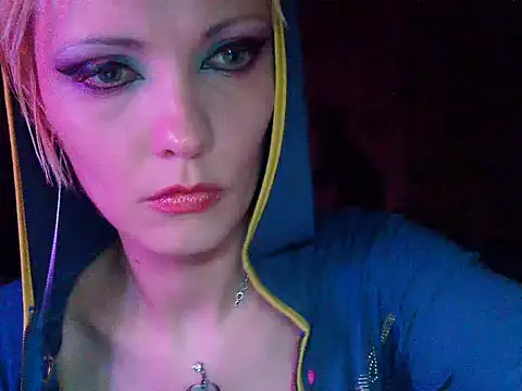 Snapshot of WildMissNiks chatting on 02/01/25, 03:18 WildMissNiks online show from 02/01/25, 03:18