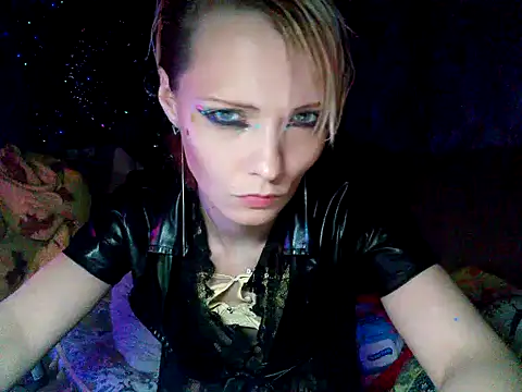 Snapshot of WildMissNiks chatting on 12/29/24, 11:07 WildMissNiks online show from 12/29/24, 11:07
