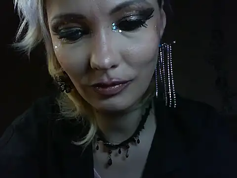 WildMissNiks online show from 03/24/26, 06:57