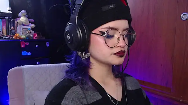 Raventh  online show from 10/04/25, 01:51