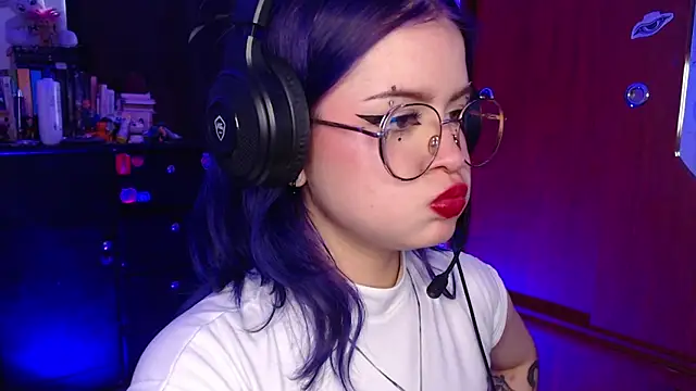 Raventh  online show from 11/17/25, 02:43