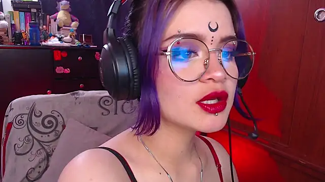 Raventh  online show from 10/28/25, 02:27