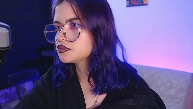 Snapshot of Raventh_ chatting on 07/07/26, 02:14 Raventh online show from 07/07/26, 02:14