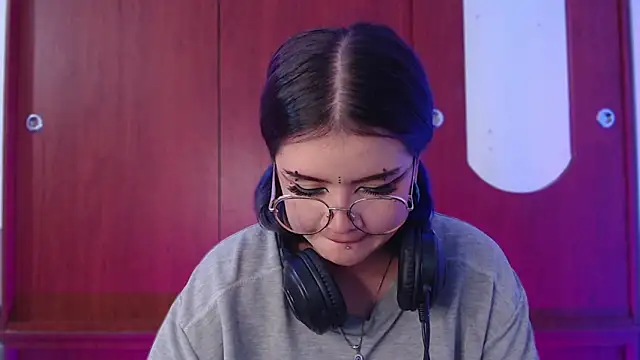 Raventh  online show from 04/09/26, 02:13