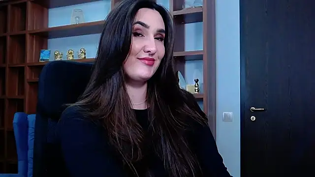 Snapshot of Mistress_Audrey chatting on 02/14/25, 11:42 Mistress Audrey online show from 02/14/25, 11:42
