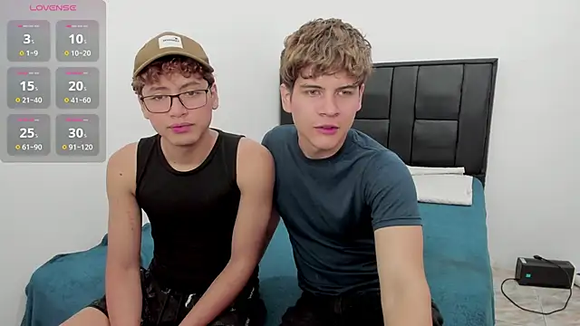 javieryalejandro online show from 11/09/25, 02:43