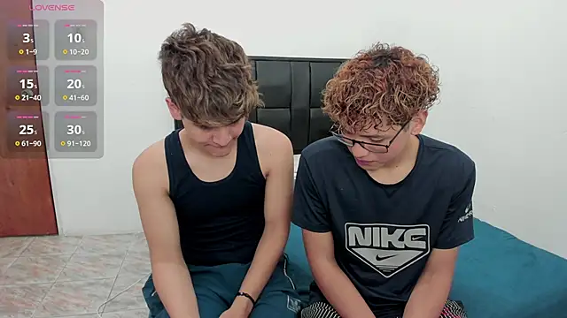 javieryalejandro online show from 12/04/25, 12:37