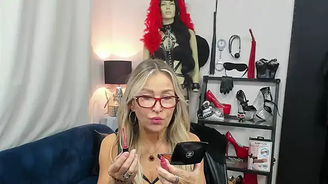 crystaLUX online show from 10/20/25, 04:36