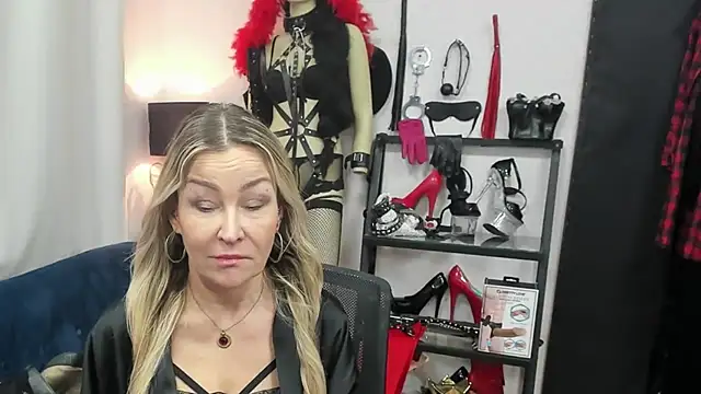 crystaLUX online show from 02/03/26, 06:33