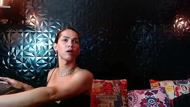 PINK  LOLA1 online show from 10/30/25, 10:28