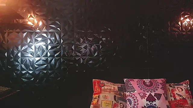 PINK  LOLA1 online show from 12/05/25, 12:32