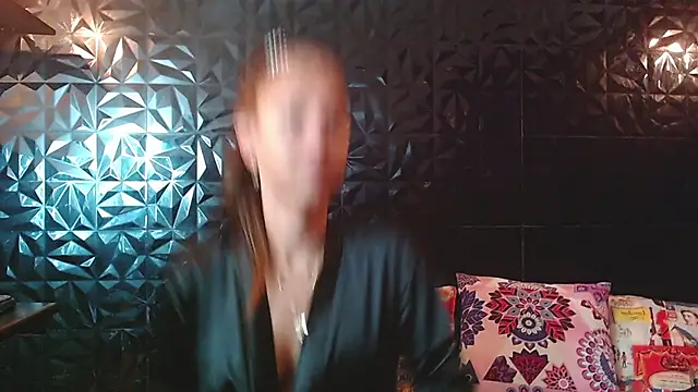 PINK  LOLA1 online show from 03/07/26, 10:37